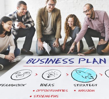 iş planı ile çalışma tasarımcılar