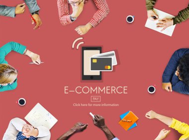 İş adamları ve E-ticaret kavramı 