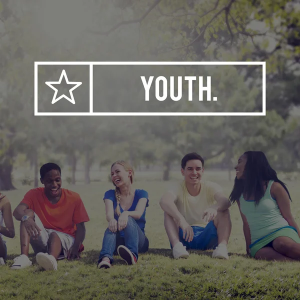 Group of People in park — Stock Photo, Image