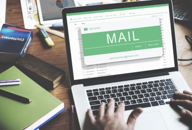 E-posta çevrimiçi iletişim iletiyi kavramı