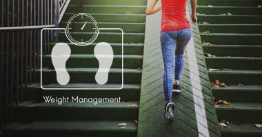 Sportif kadın üst katta çalışan