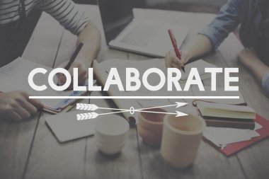 insanlar yazılı notlar