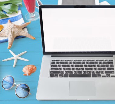 Laptop ekran üzerinde kopya alanı ile