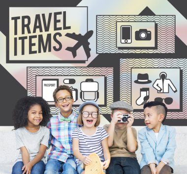 Çocuklar gülüyor ve eğlenin