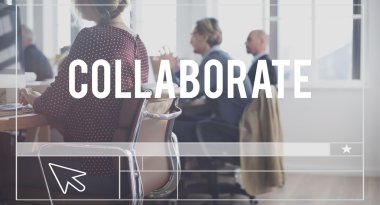 iş arkadaşları tartışıyor