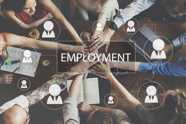 Mensen met handen samen en werkgelegenheid — Stockfoto