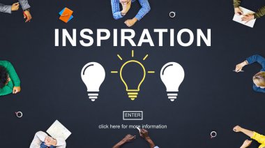 Toplantıda tartışırken iş adamları 