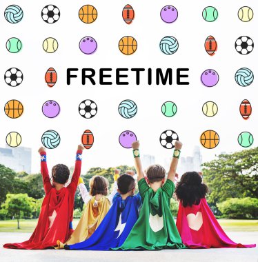 Birlikte oynayan süper kahraman çocukları