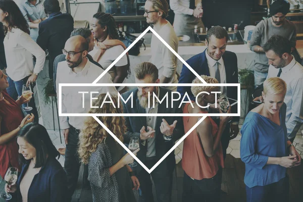 Grote groep mensen en Team Impact — Stockfoto