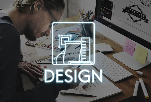 Designer man drawing — Stock Photo, Image