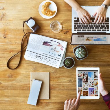 Dijital gadget'lar ile emekçilerin