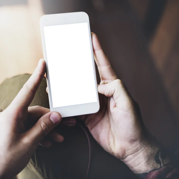 Man browsing mobile — Stock Photo, Image