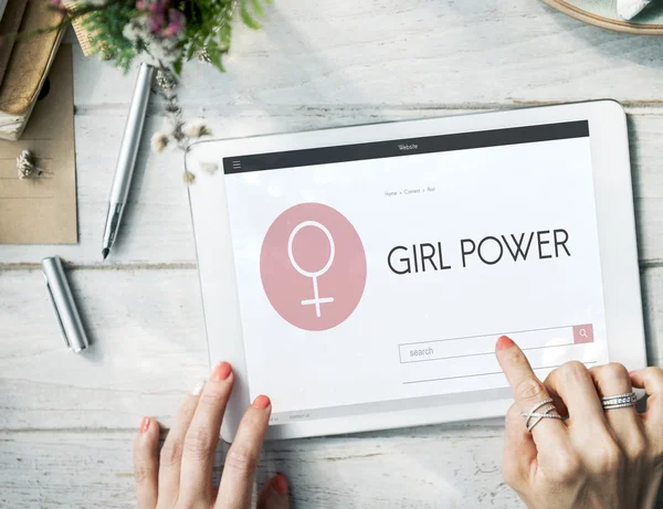 A szöveg girl power tabletta — Stock Fotó