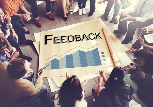Mångfald människor och feedback — Stockfoto