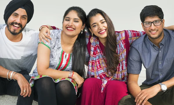 Gyönyörű indiai fiatalok — Stock Fotó