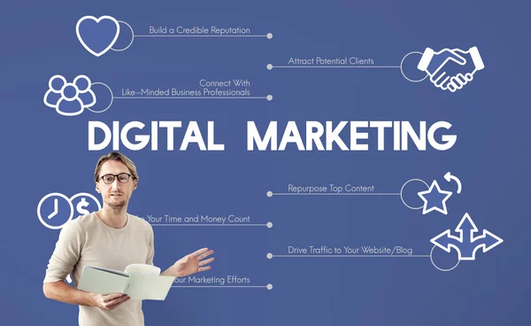 Zakenman werken met digitale Marketing — Stockfoto