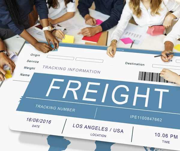 Affärsmän och Freight konceptet — Stockfoto