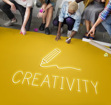 Kattaki insanlar çizim afiş