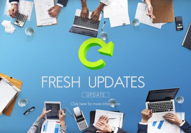 Ofiste çalışan iş adamları