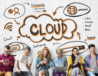 İnsanlar dijital araçları tarama  