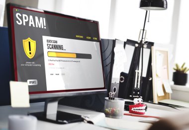 bilgisayar monitöründe tablo