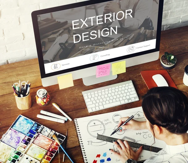 Woman working in design studio — Stock Photo, Image