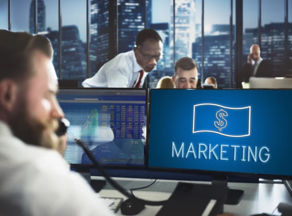 Mensen die werken en Marketing — Stockfoto