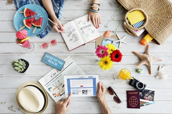 As pessoas relaxam juntas — Fotografia de Stock