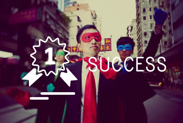 Empresários em máscaras de super-heróis — Fotografia de Stock