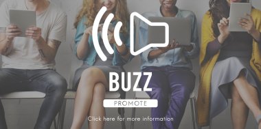 İnsanlar dijital araçları tarama