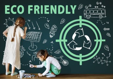 Şirin kız gemide çizim