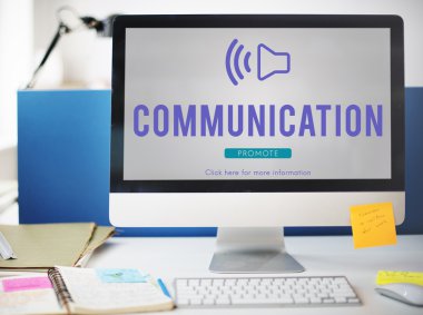 bilgisayar monitöründe çalışma alanı tablosu