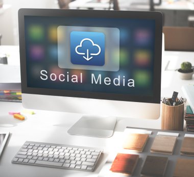 bilgisayar monitöründe tablo