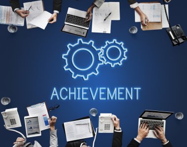 Ofiste çalışan iş adamları