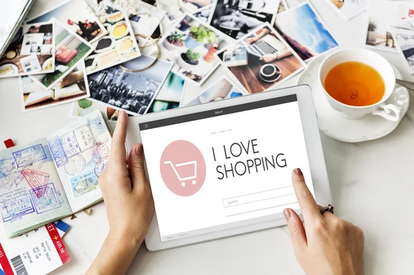 Tablette et E-commerce Shop Online Concept — Photo