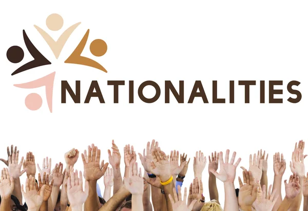 Πολυεθνική ανθρώπους αυξάνοντας τα χέρια — Φωτογραφία Αρχείου