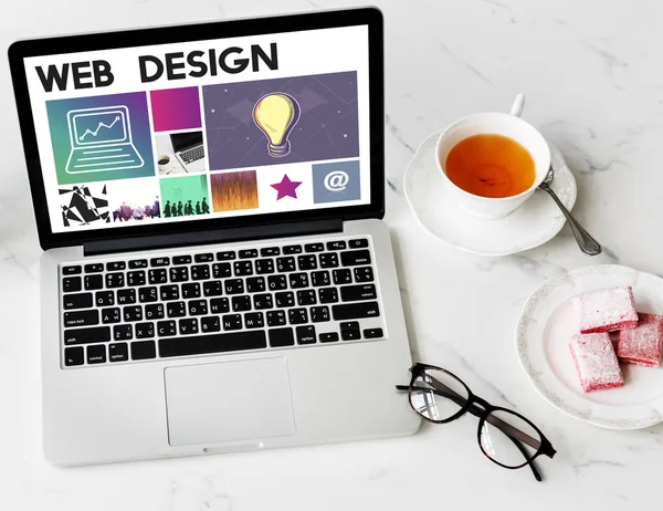 Ordenador y diseño de sitios web Concepto — Foto de Stock