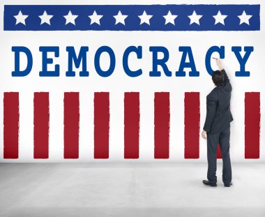 İş adamı duvara yakın duruyor 