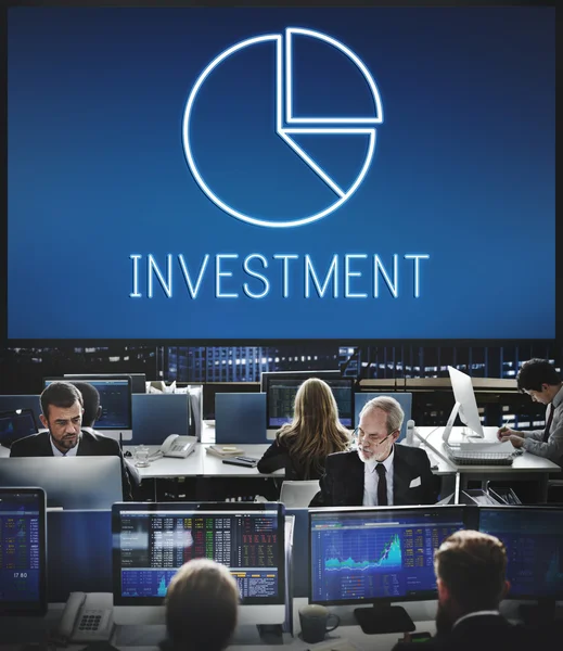 Werknemers van bedrijven en investeringen — Stockfoto