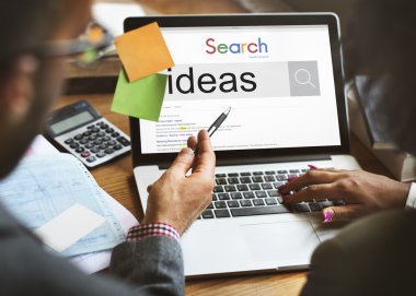 Laptop ile emekçilerin