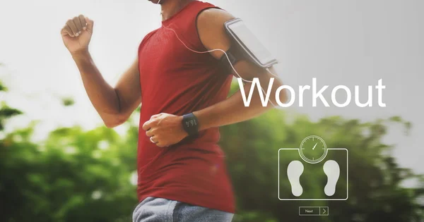 Deportista corriendo al aire libre — Foto de Stock