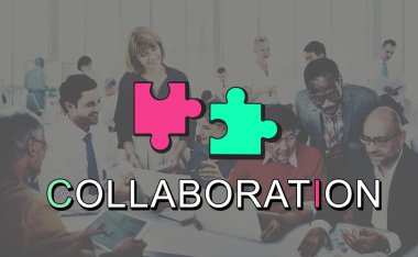 Ofiste çalışan iş adamları 