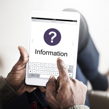 Dijital tablet tutan adam