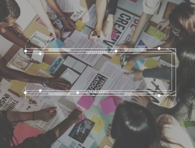 Öğrenciler işyeri masada