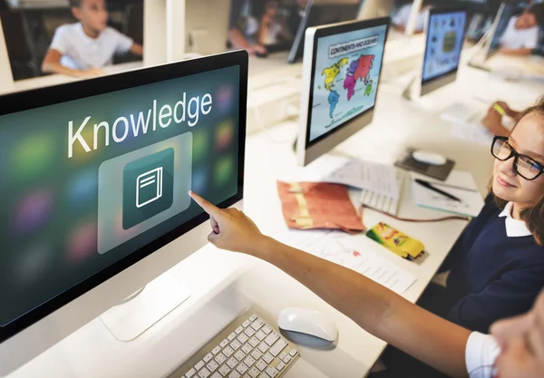 Pupils in computer classroom — Stock Photo, Image