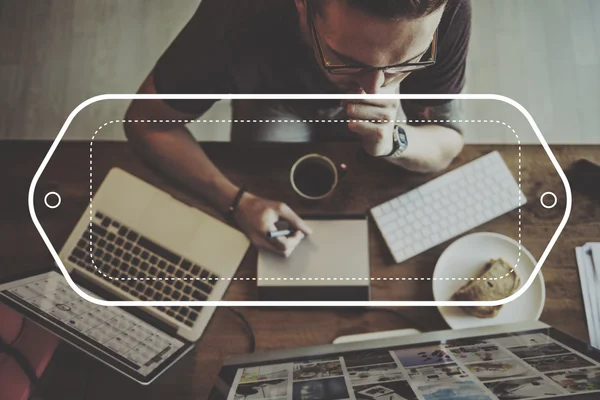 Handsome man with laptop — Stock Photo, Image