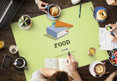 Tablo posteri ile gıda ile