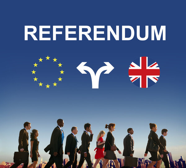 Группа деловых людей
