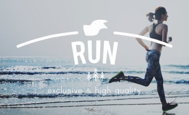 Kumsalda çalıştıran tozluk kadında