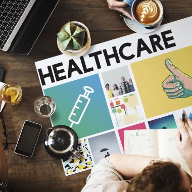 Tablo sağlık posteri ile